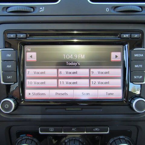 Used 2011 Volkswagen Jetta TDI FWD image 14