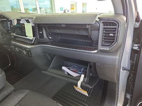 New 2026 Chevrolet Silverado 1500 LT AWD/4WD image 44