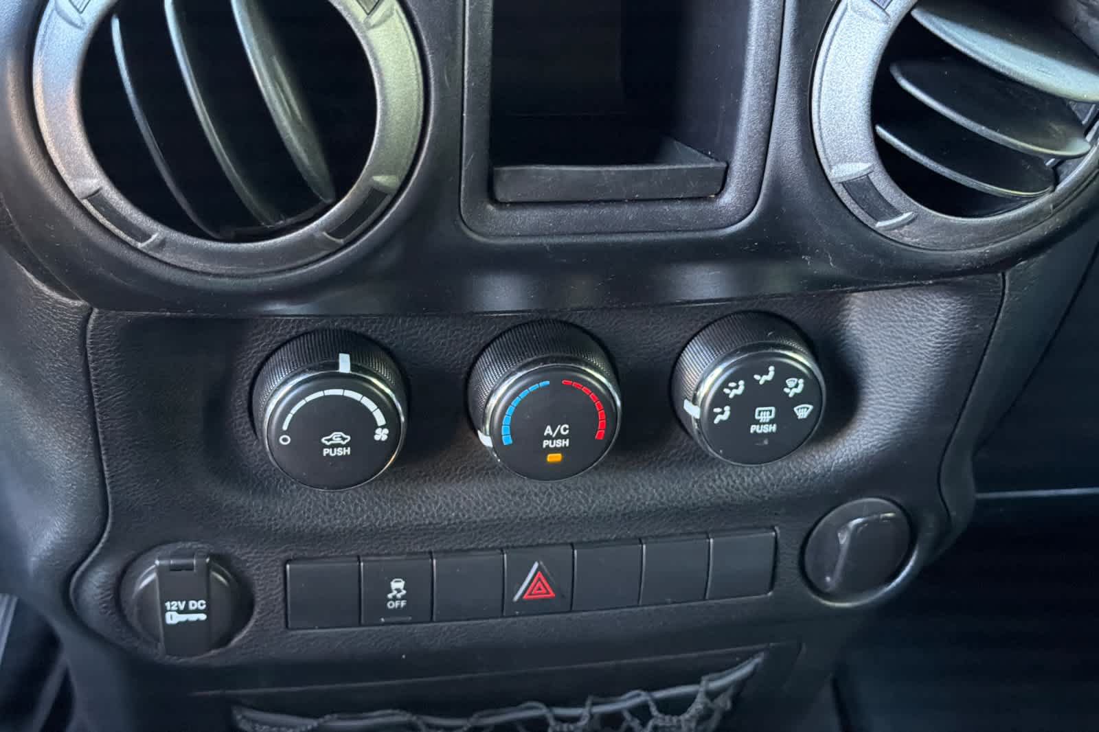 Used 2011 Jeep Wrangler Sport AWD/4WD image 20