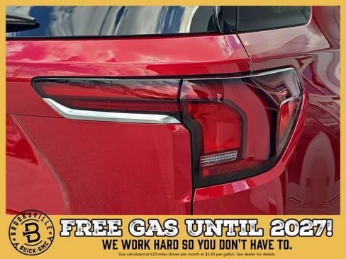 New 2026 GMC Terrain Denali w/ LPO, Floor Liner Package AWD/4WD image 8
