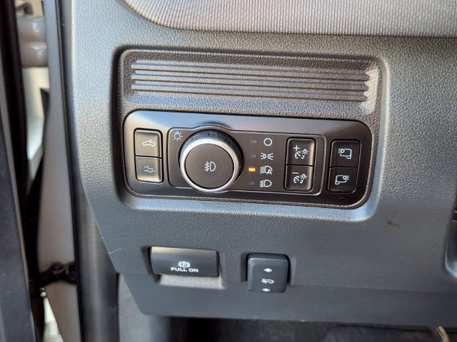 Used 2025 Ford F350 Platinum AWD/4WD image 29