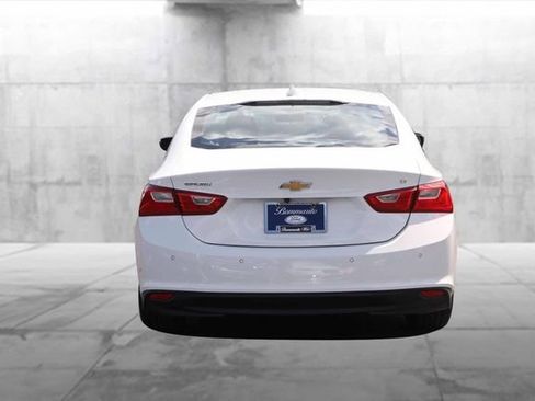 Used 2024 Chevrolet Malibu LT FWD image 6