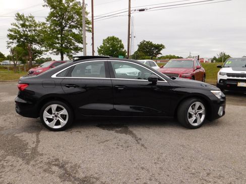 Used 2023 Audi A3 2.0T Premium FWD image 4