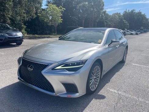 Used 2024 Lexus LS 500 w/ Interior Upgrade Package RWD image 5