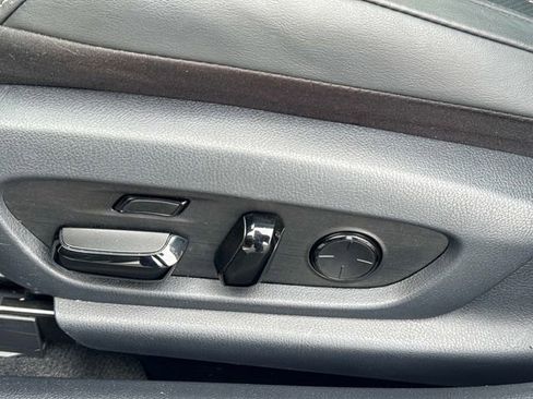 Used 2024 Lexus ES 350 Ultra Luxury w/ Accessory Package (Z2) image 30