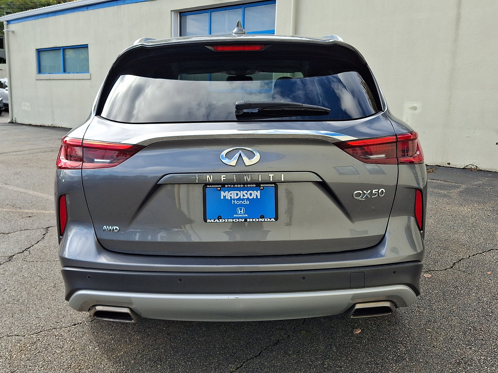 Used 2019 INFINITI QX50 Essential w/ Premium Heat Package AWD/4WD image 5