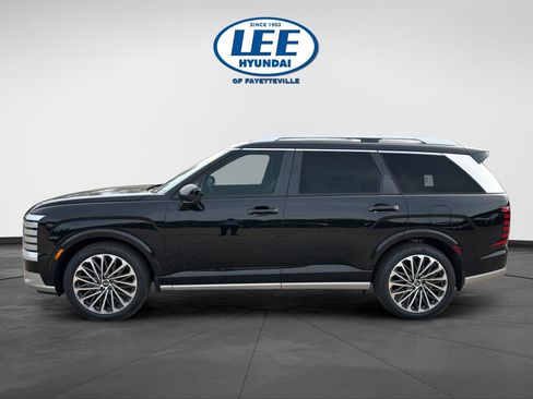 New 2026 Hyundai Palisade Calligraphy FWD image 3