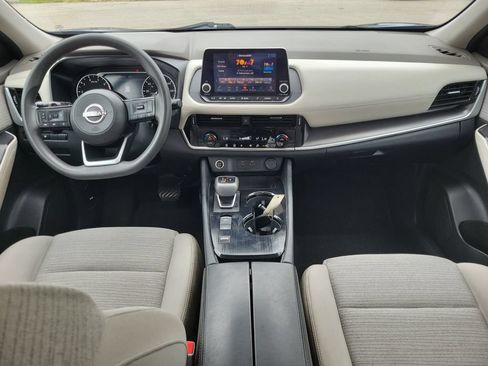 Used 2023 Nissan Rogue SV FWD image 10