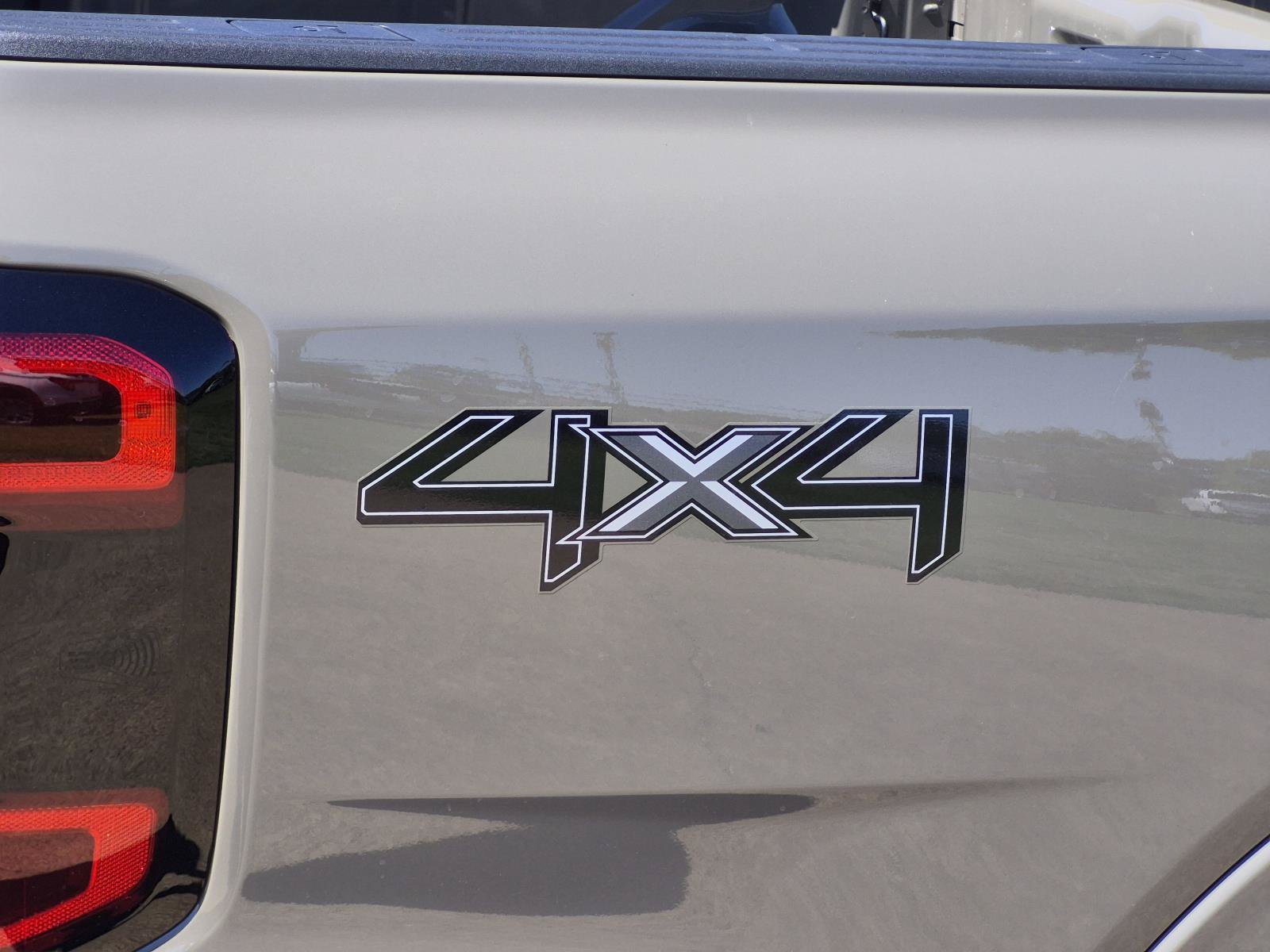 New 2026 Ford Ranger XLT w/ Black Appearance Package AWD/4WD image 6