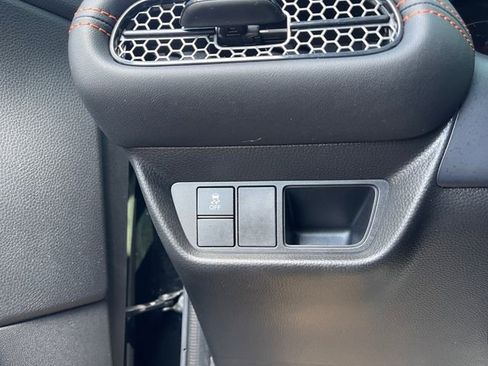 Used 2024 Honda HR-V Sport image 19