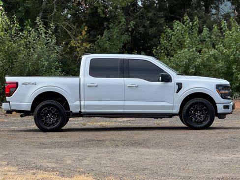 Used 2025 Ford F150 XLT w/ Equipment Group 302A MID AWD/4WD image 8