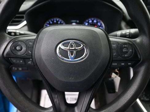 Used 2019 Toyota RAV4 LE w/ All Weather Liner Package AWD/4WD image 13