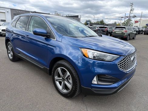 Used 2024 Ford Edge SEL w/ Convenience Package AWD/4WD image 8
