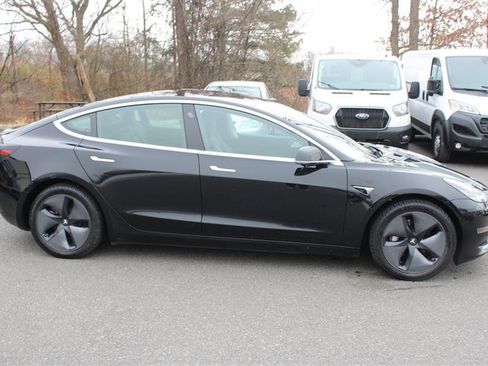 Used 2018 Tesla Model 3 Long Range image 9