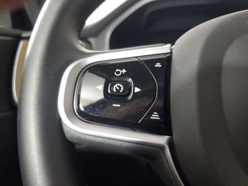 Used 2026 Volvo XC60 B5 Plus AWD/4WD image 25