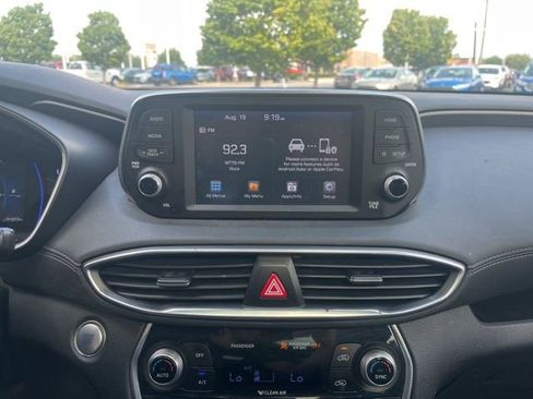 Used 2019 Hyundai Santa Fe Limited image 21