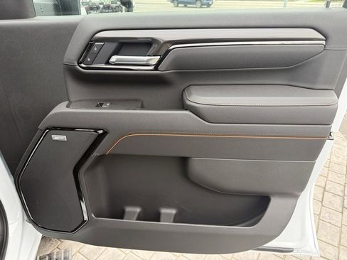 New 2026 GMC Sierra 2500 AT4 w/ AT4 Premium Plus Package image 15