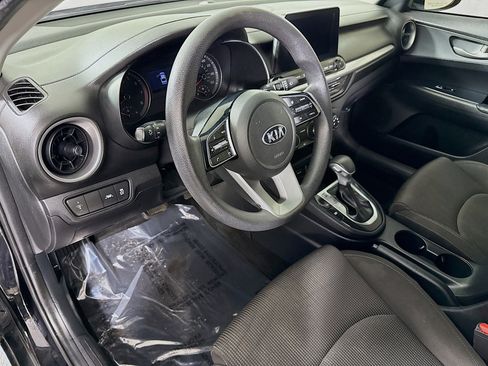 Used 2020 Kia Forte LXS image 22