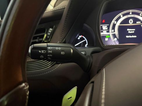 Used 2020 Lexus LS 500 AWD w/ Interior Upgrade Package image 33