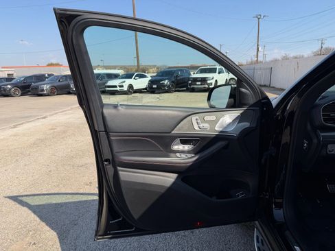 Used 2022 Mercedes-Benz GLE 53 AMG 4MATIC Coupe image 21