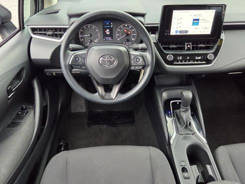 Used 2024 Toyota Corolla LE FWD image 14