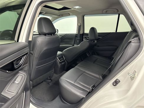 Used 2020 Subaru Outback Limited w/ Popular Package #2 AWD/4WD image 29