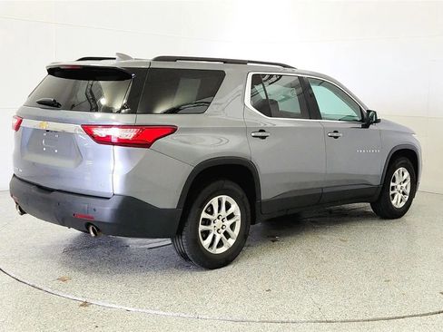 Used 2021 Chevrolet Traverse LT image 7