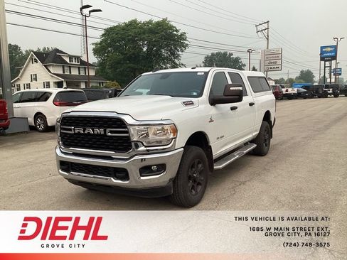Used 2024 RAM 2500 Big Horn AWD/4WD image 3