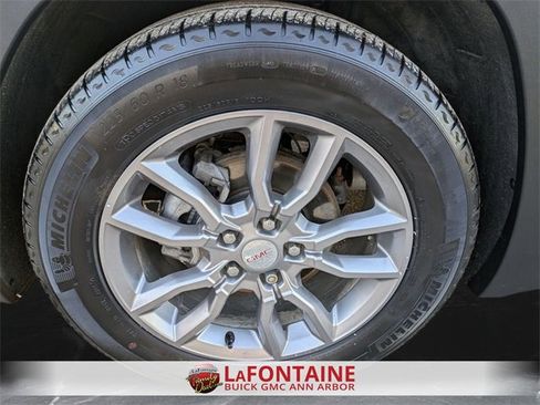 Certified 2022 GMC Terrain SLT image 30