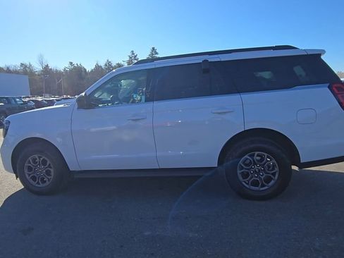 Certified 2025 Ford Expedition Active AWD/4WD image 16