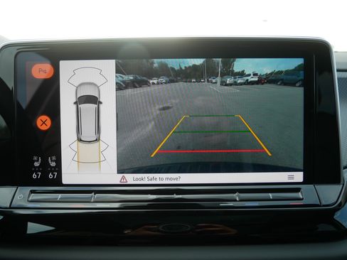 New 2026 Volkswagen Atlas Peak Edition image 12