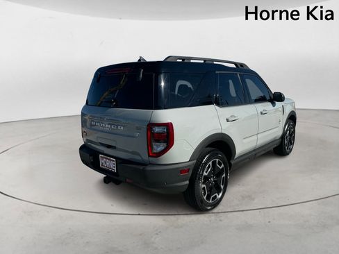 Used 2022 Ford Bronco Sport Outer Banks image 4