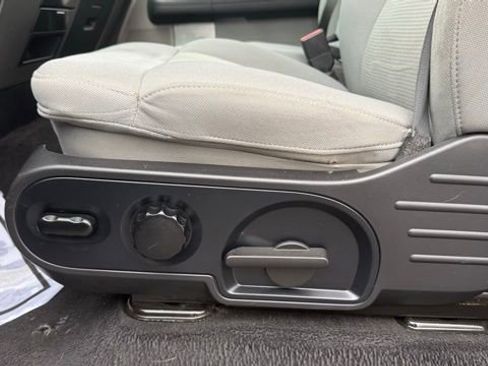 Used 2004 Ford F150 Lariat image 20