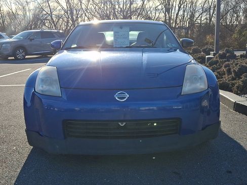 Used 2004 Nissan 350Z Touring w/ Cargo Convenience Pkg image 2