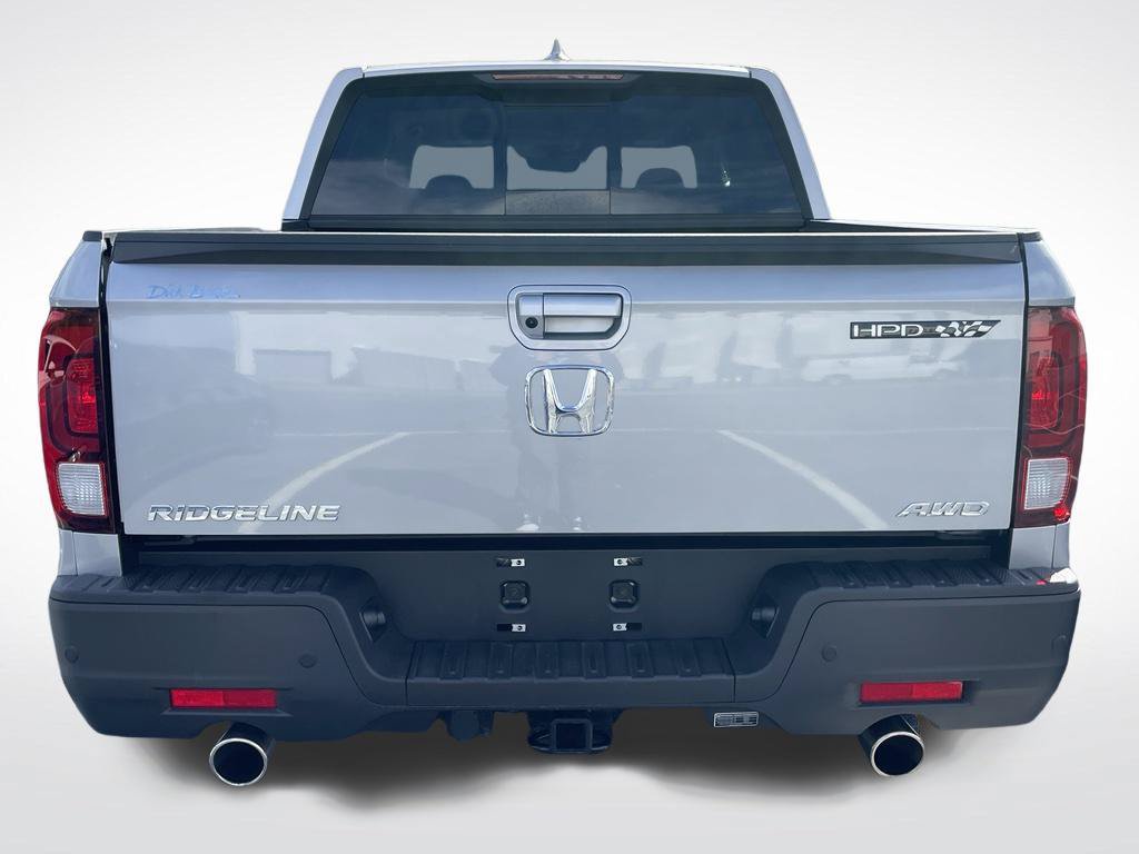 Used 2023 Honda Ridgeline RTL-E image 4