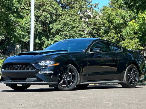 Used 2018 Ford Mustang Premium w/ Black Accent Pkg RWD image 1