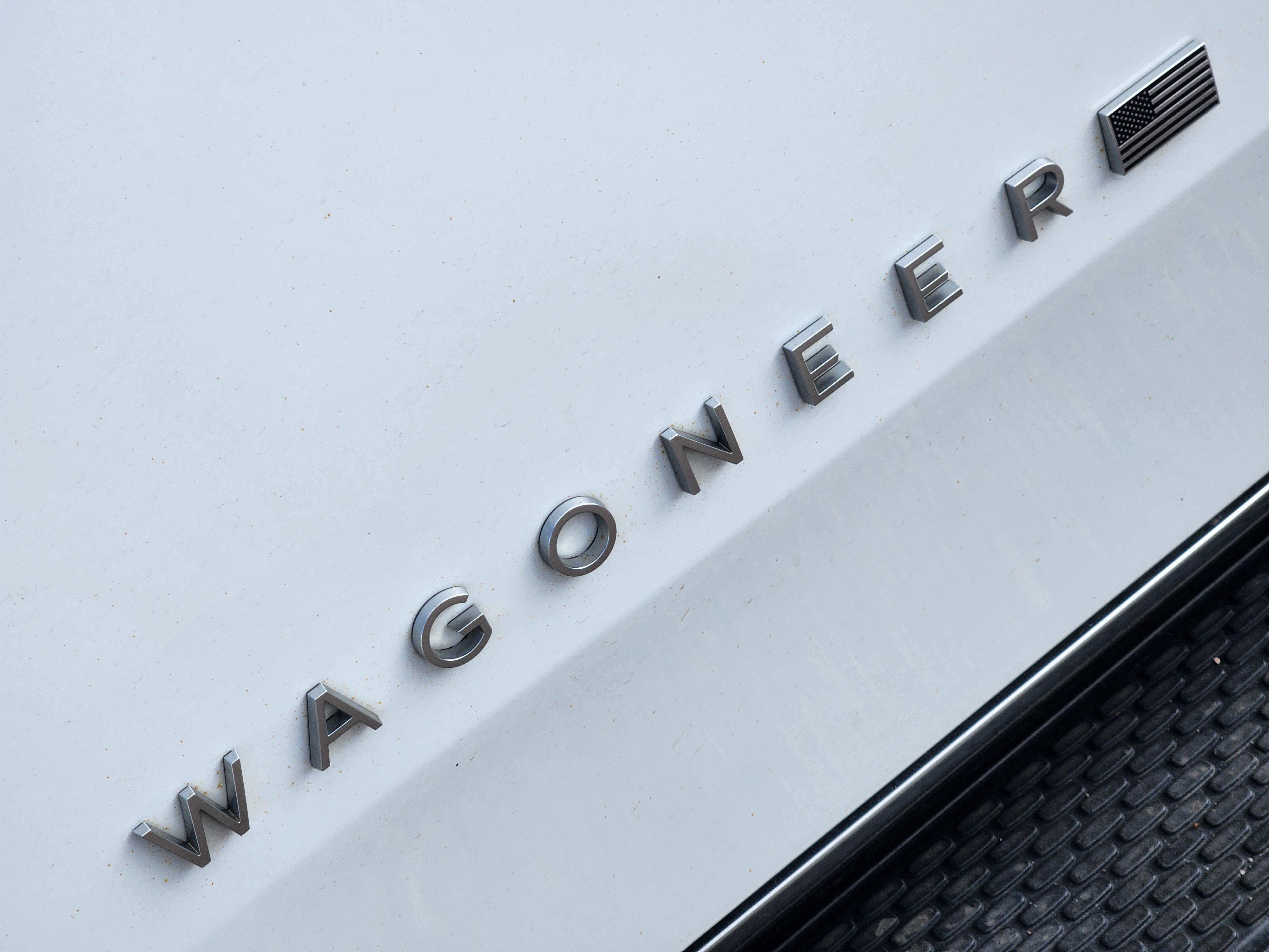 Used 2024 Jeep Wagoneer Series II AWD/4WD image 8