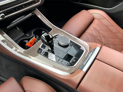 Used 2023 BMW X5 xDrive40i w/ Premium Package image 15