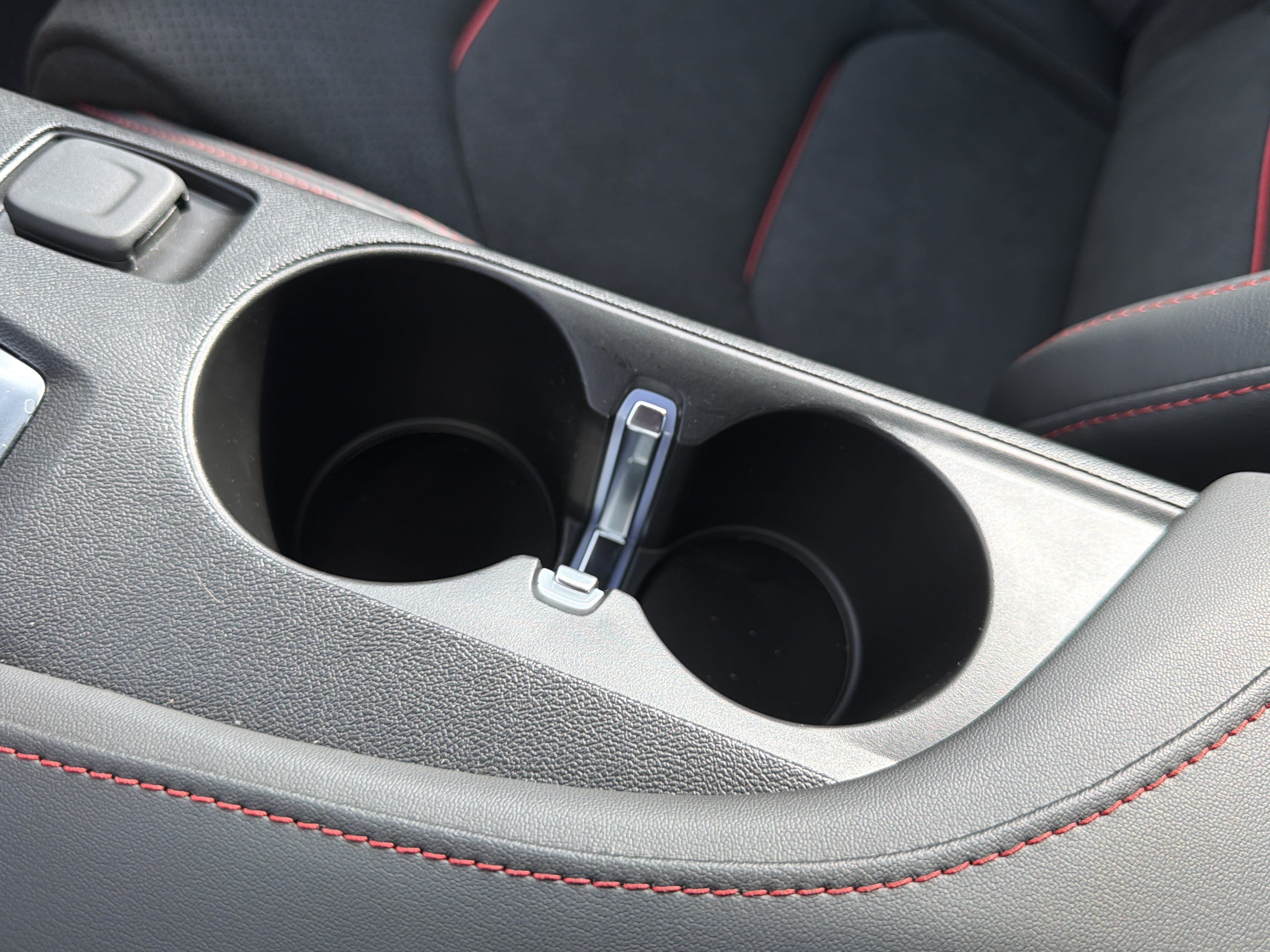 Used 2024 Chevrolet Camaro ZL1 RWD image 39