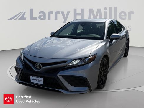 Used 2024 Toyota Camry XSE FWD image 1