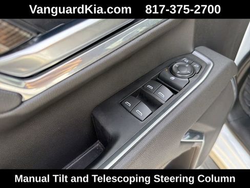 Used 2025 Chevrolet Silverado 2500 LT AWD/4WD image 17