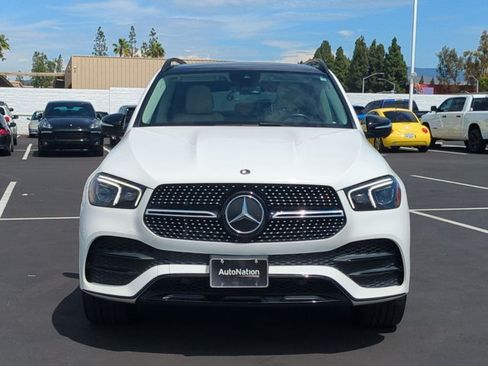 Used 2021 Mercedes-Benz GLE 450 4MATIC image 2