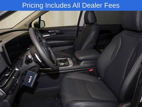 New 2026 Kia Carnival SX Prestige FWD image 13