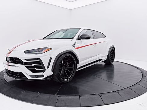 Used 2021 Lamborghini Urus AWD/4WD image 14