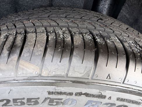 New 2026 Volkswagen Atlas Cross Sport SE image 30