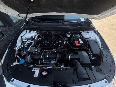 Used 2021 Honda Accord Sport image 17