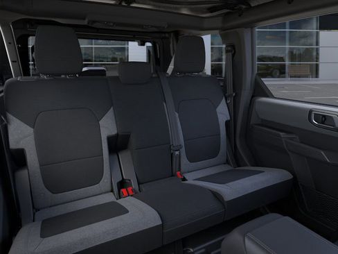 New 2025 Ford Bronco 4-Door image 32