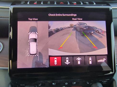 New 2025 Jeep Grand Cherokee L Summit w/ MOPAR Finishing Package AWD/4WD image 35