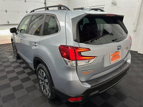 Used 2022 Subaru Forester Limited AWD/4WD image 8