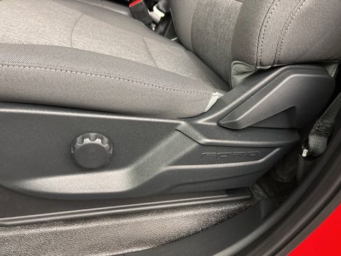 New 2026 Ford F250 XL w/ XL Chrome Package image 24